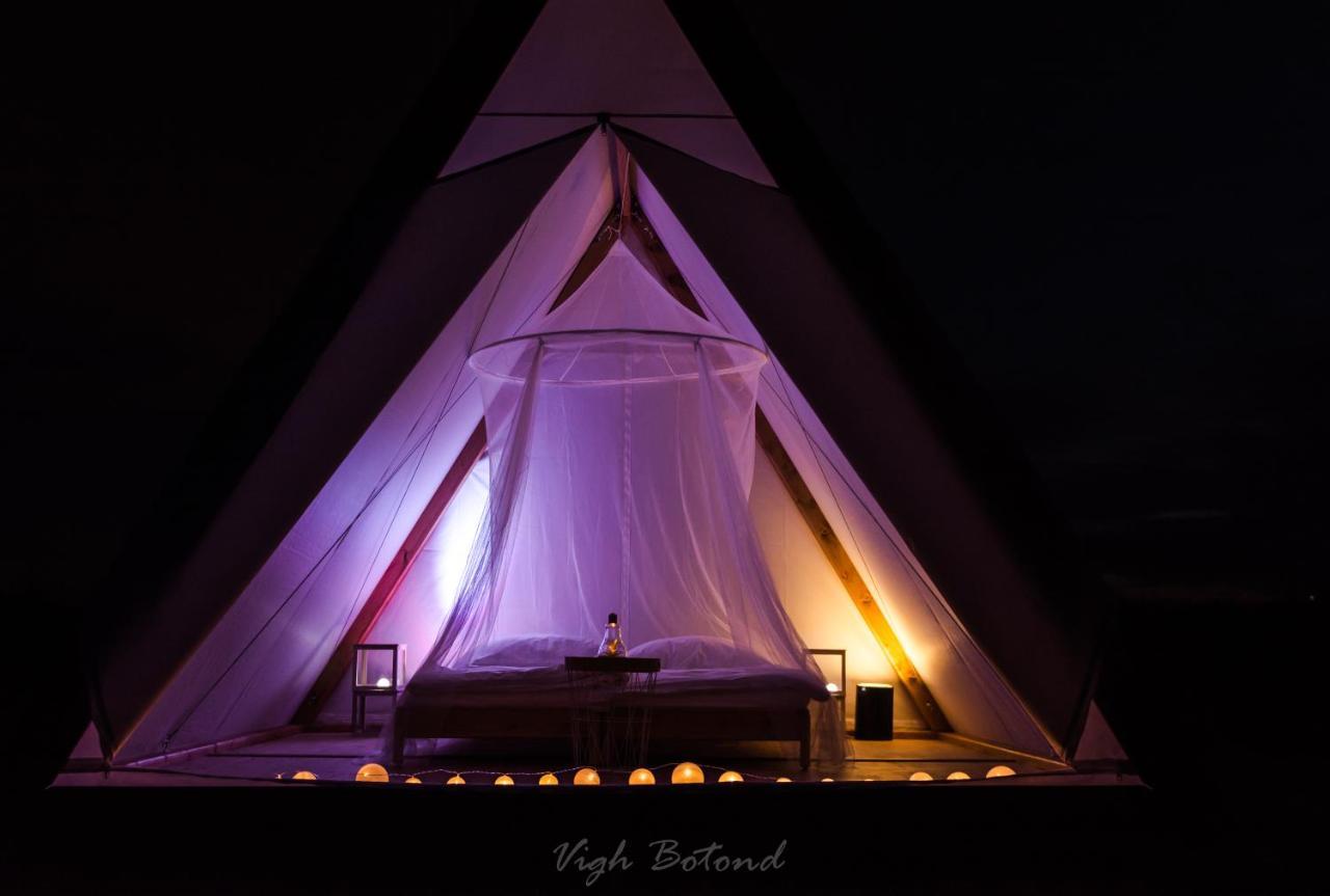 Lupa Tent Budakalasz Exterior photo